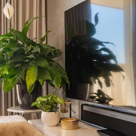 Apollo In With Sea View Apartment *