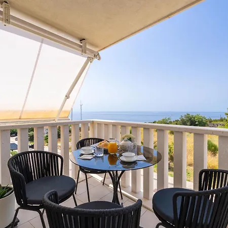 Apollo In With Sea View