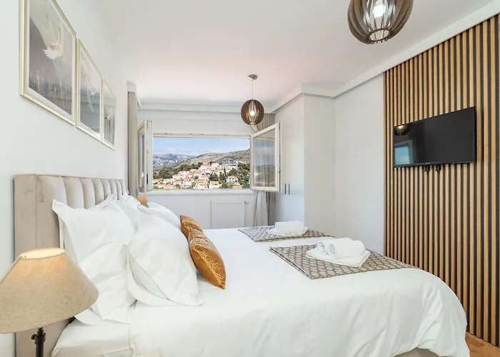 Apollo In With Sea View *