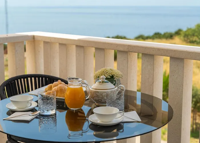 Apollo In With Sea View *