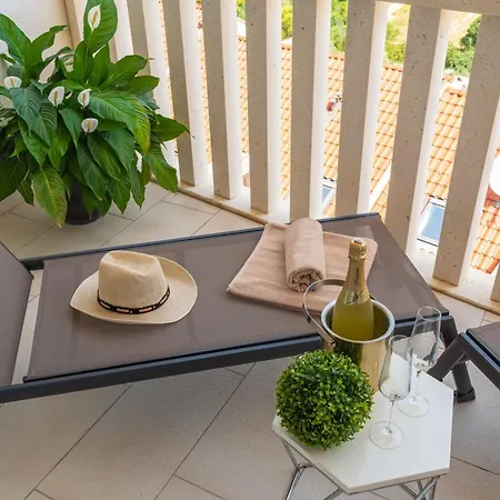 Apollo In With Sea View Apartman Dubrovnik